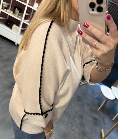 Amy sweater