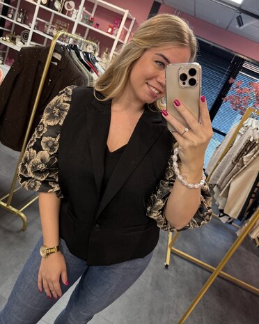 Ambika blazer Haven 
