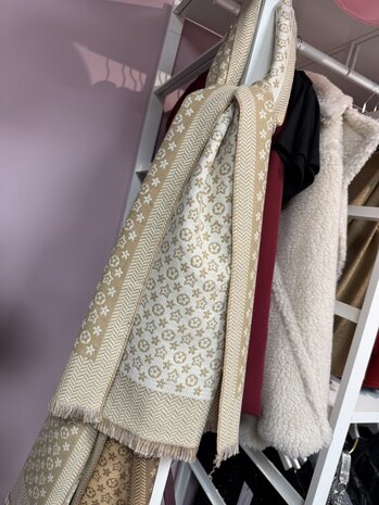 Sjaal licht beige 