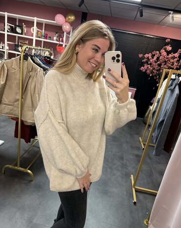 Lotti col sweater 