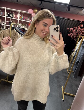 Lotti col sweater 