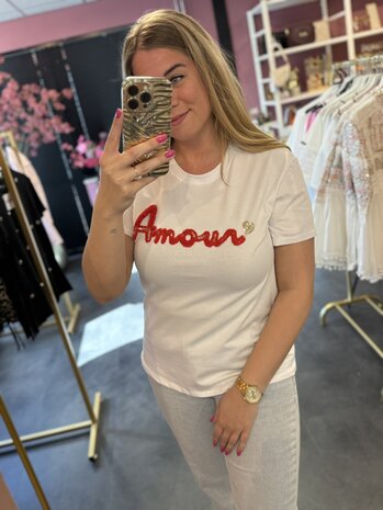 Shirt wit met rode amour
